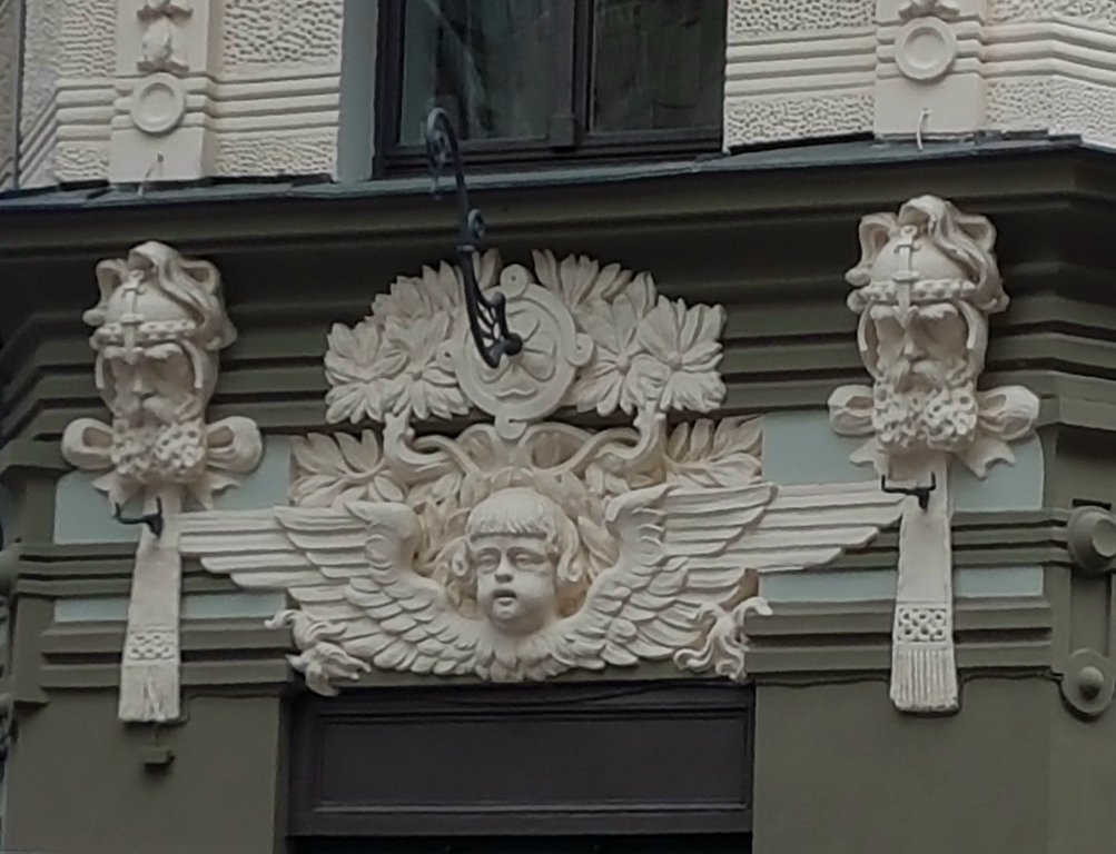 Excursion to Old Riga including Art Nouveau buildings